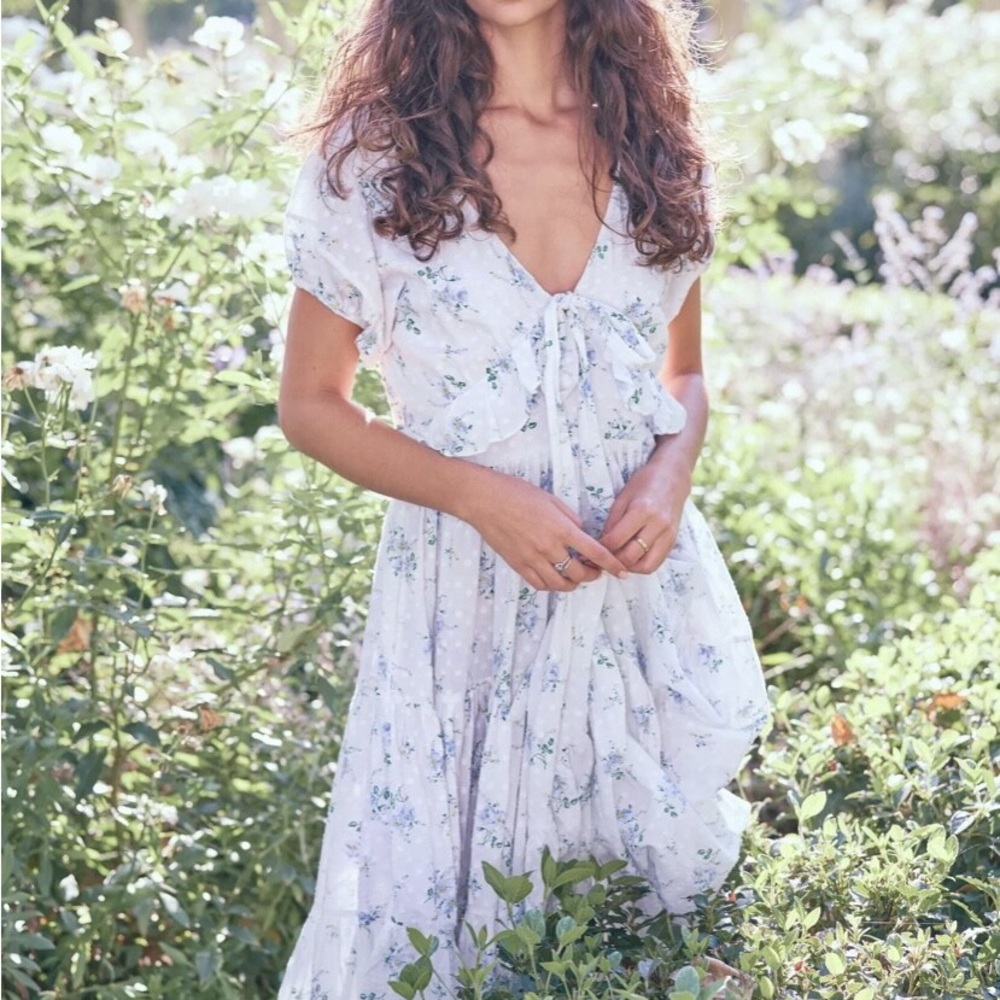 Loveshackfancy Carlton Floral Cap Sleeve Tiered Midi Dress. Size 00 (US 0)